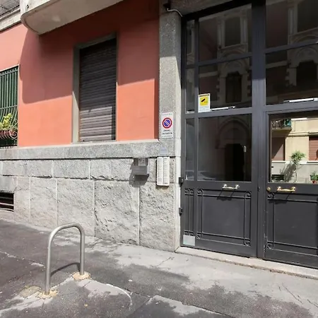 Apartament Hacca Collection - Bocconi, Porta Romana 2br