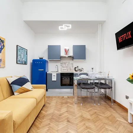 Stazione Centrale-ariel Soperga32 アパート