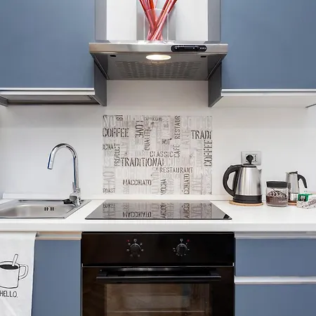 Stazione Centrale-ariel Soperga32 アパート *