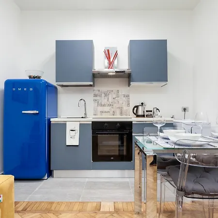 Stazione Centrale-ariel Soperga32 * Milano