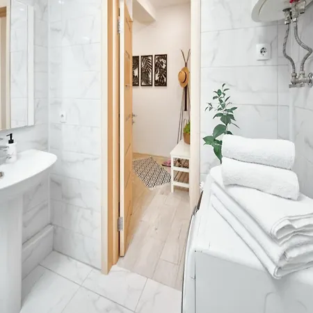 Golden Gem Con 3 Apartament Mediolan
