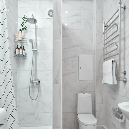 Apartament Golden Gem Con 3 *