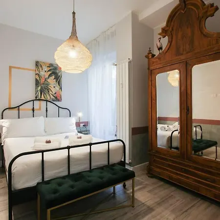 Hacca Collection - Station & Buenos Aires * Milano