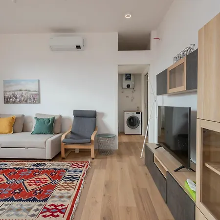 Ihost Flat - Giambellino 131-2 Apartmán