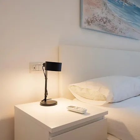 Ihost Flat - Giambellino 131-1 * Milan