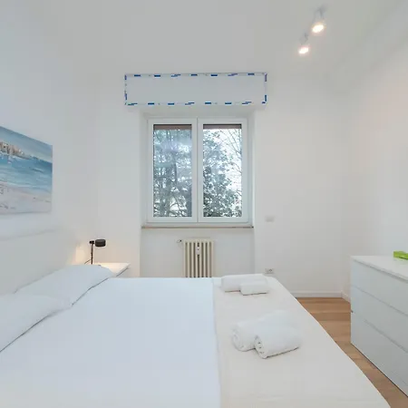 Ihost Flat - Giambellino 131-1 *