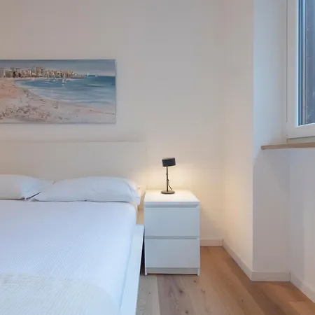 Ihost Flat - Giambellino 131-1 * Milan
