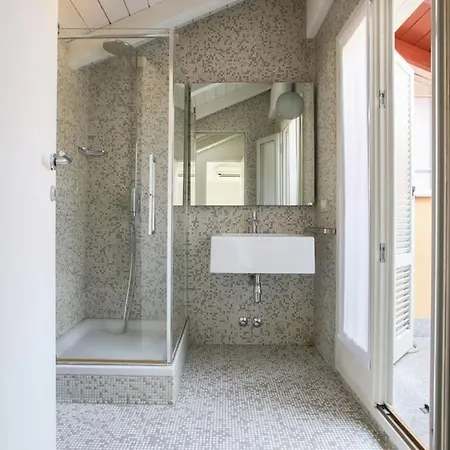 Hacca Collection - Open Space In Porta Ticinese * Milão