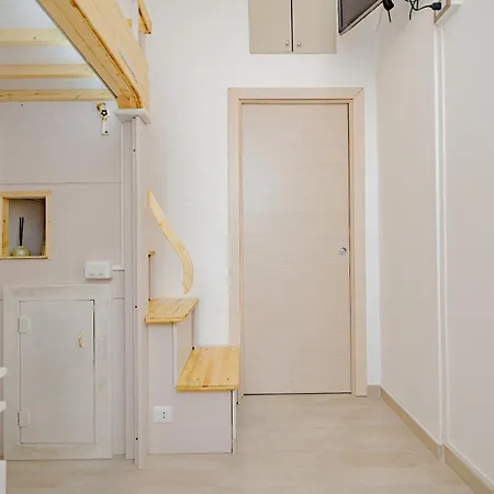 2 Bedroom - Buzzi Hospital, Sempione, Mico, 100mt Metrom5 *
