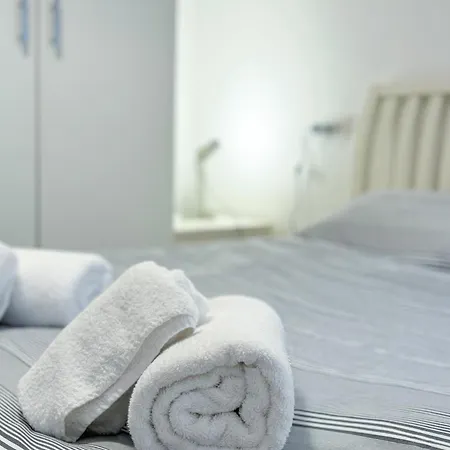 Casa Porpora, Trilocale In Posizione Eccellente *