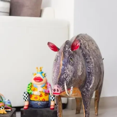 Elegant Triplex Townhouse With Luxe Terrace Appartamento Milano