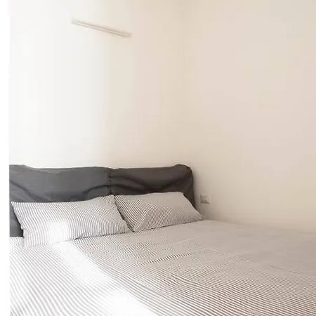 Апартаменты Hacca Collection - Bocconi, Navigli 1br Милан