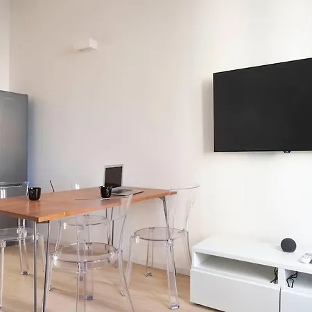Hacca Collection - Bocconi, Navigli 1br Apartment *
