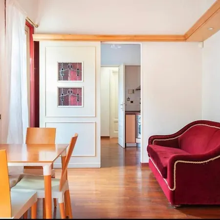 公寓 Parcheggio & Idromassaggio Brera