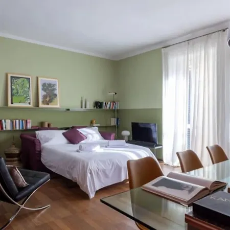 Arco Della Pace Charm *