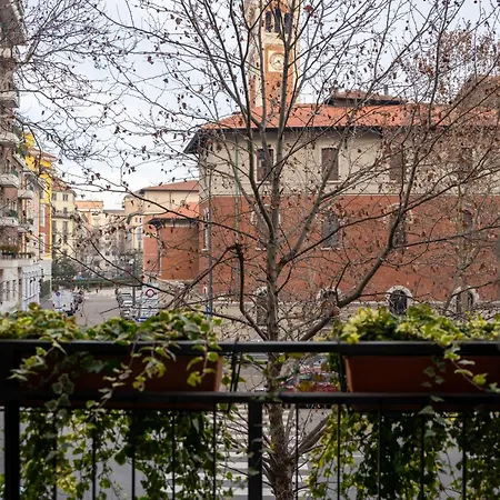 - Centro Storico Apartment