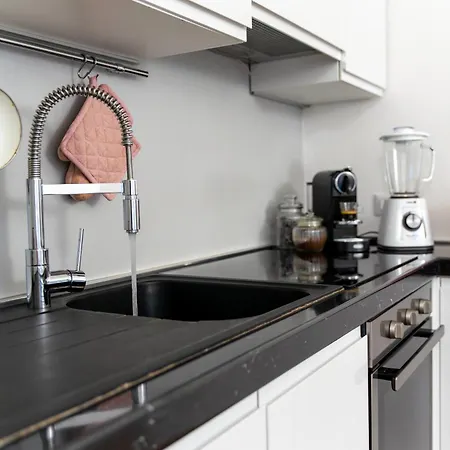 - Centro Storico Apartment
