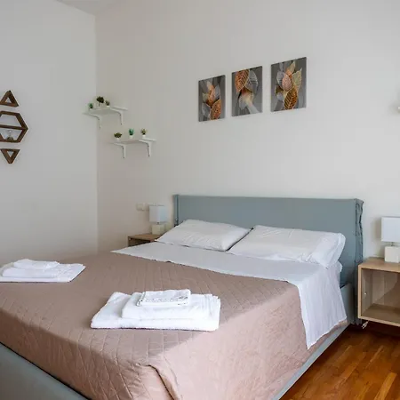 Cesare's Nest - Super Position