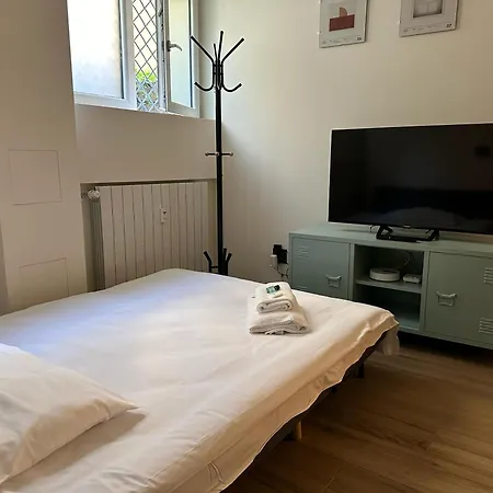 Affori - 15 Min From Duomo Апартаменты *