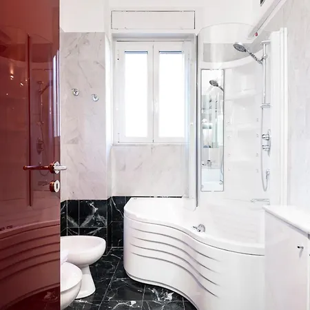 Easylife - - Marcora 12 - Milan