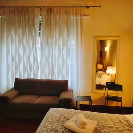 Imhome - Porta Nuova Apartman