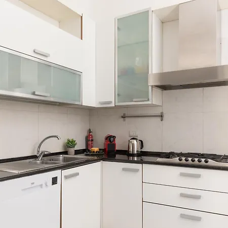 Artstay - Exclusive Apt, Free Parking, Metro, Tram * Milão