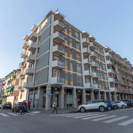 Cimiano 22, New Appartamento