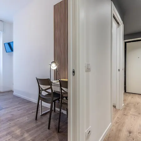 Appartement Stayeasy Quadronno33 - 3 Bedrooms, 2 Baths - Duomo Walking Distance *