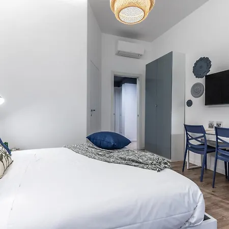 Appartement Stayeasy Quadronno33 - 3 Bedrooms, 2 Baths - Duomo Walking Distance Milaan