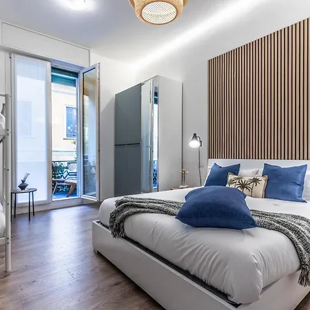 Stayeasy Quadronno33 - 3 Bedrooms, 2 Baths - Duomo Walking Distance *