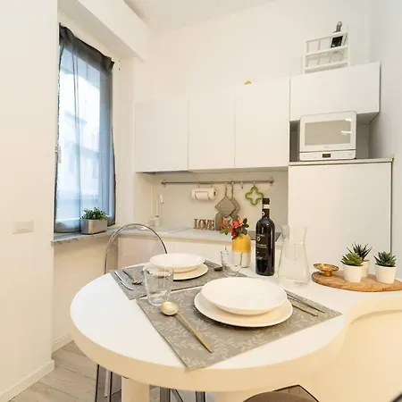 Porta Venezia Nuovo E Accogliente *