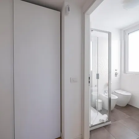 Apartment Loft Charme: Bilocale Con Balcone