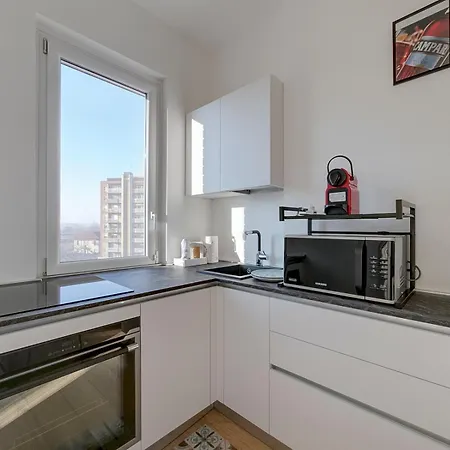 Loft Charme: Bilocale Con Balcone Milánó