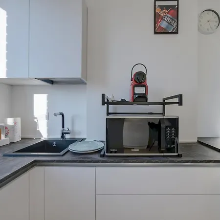 Loft Charme: Bilocale Con Balcone Lejlighed