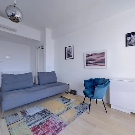 Apartman Loft Charme: Bilocale Con Balcone