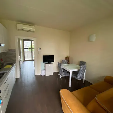 Strategico E Comodo: Bovisa Apartman Milánó