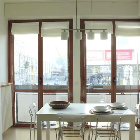 Charming Towers Guest House-apartment Apartament Mediolan