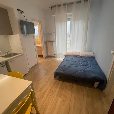 Residenza Via Ripamonti 514 ミラノ