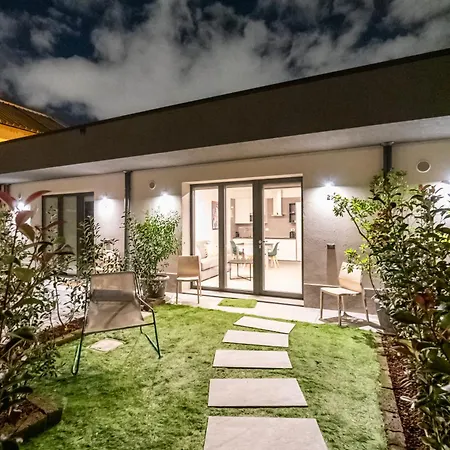 Apartman Urban Garden Lofts By Blue Velvet Livings