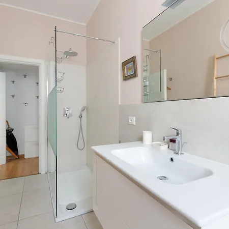 Milan-linate With Balcony * Milán