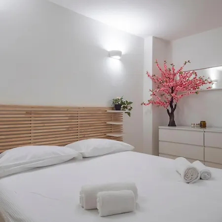 Apartment I Host - Forlanini 1 Milan