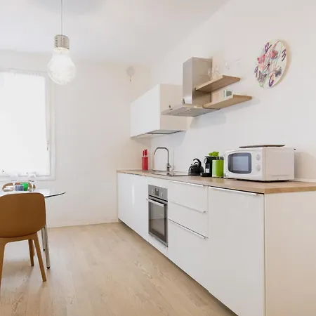 Easylife - - Magolfa 1 N2 - Navigli Daire