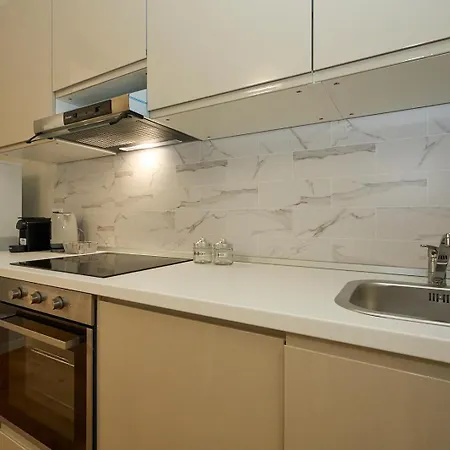 アパート Duomo Luxury Loft A Step From Duomo ミラノ