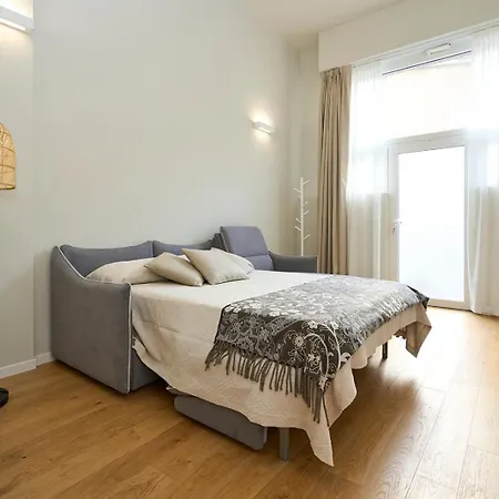 Duomo Luxury Loft A Step From Duomo ミラノ