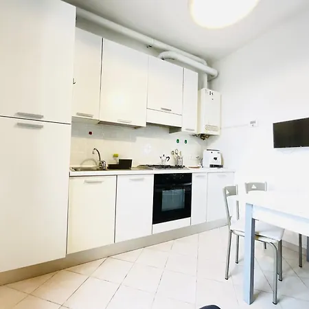 Apartment Navigli Wonferful And Big In The Center Milan