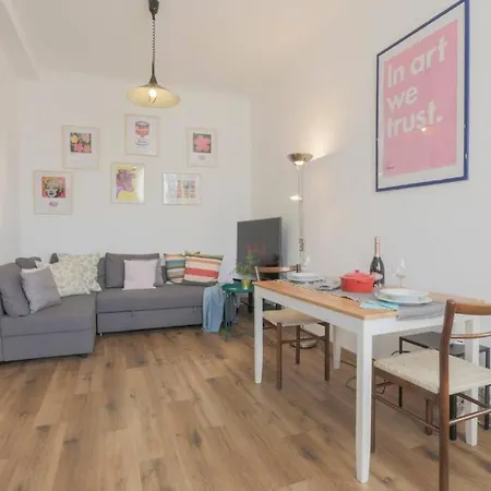 *navigli Art Attic*designarea Milan-wifi-netflix Milan