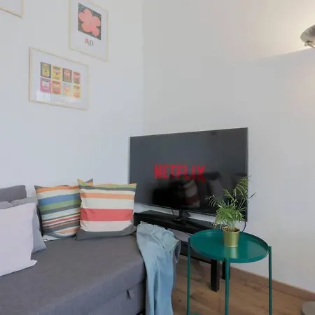 *navigli Art Attic*designarea Milan-wifi-netflix