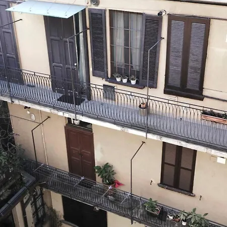 *navigli Art Attic*designarea Milan-wifi-netflix *