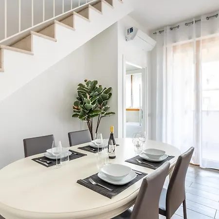 Bocconi's Nest - Close To Duomo With Terrace