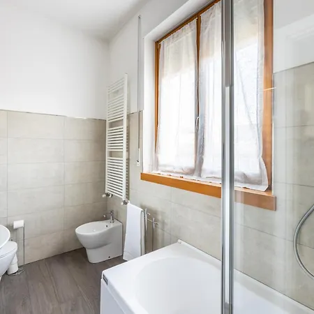 Bocconi's Nest - Close To Duomo With Terrace Milano